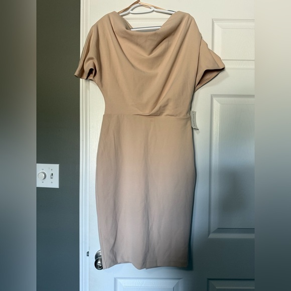 Alexia Admor-NWT- Olivia Sheath Dress- M- Retail: $225 - Picture 2 of 5